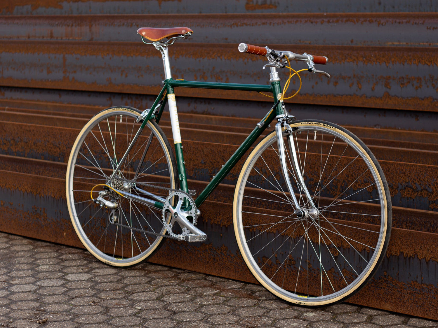 Bianchi Record 915 Victory Rennrad / Klassik Bike | Vintage Bikes / Klassik Rennräder | Blog | Studio Brisant - Fahrradmanufaktur und Onlineshop Bianchi Record 915 Victory Rennrad / Klassik Bike | Vintage Bikes / Klassik Rennräder | Blog | Studio Brisant - Fahrradmanufaktur und Onlineshop